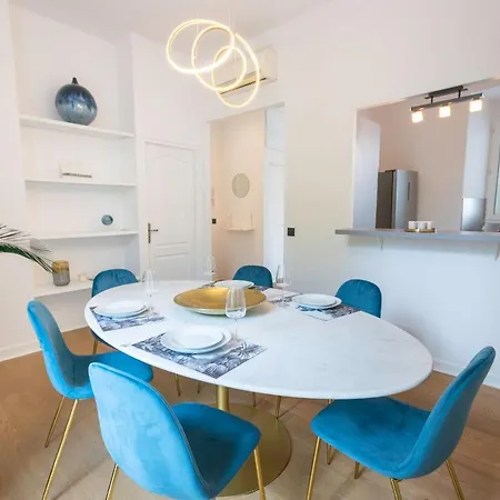 Modern 2-br In The Heart Of *