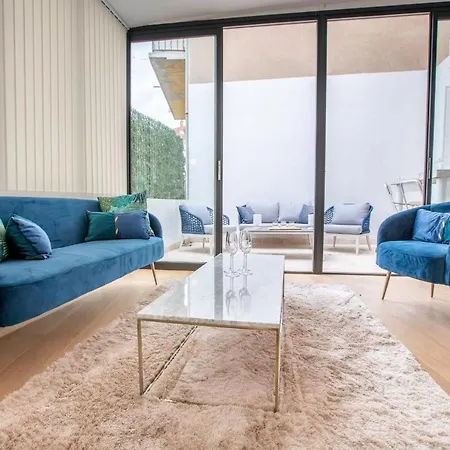 Apartment Modern 2-br In The Heart Of